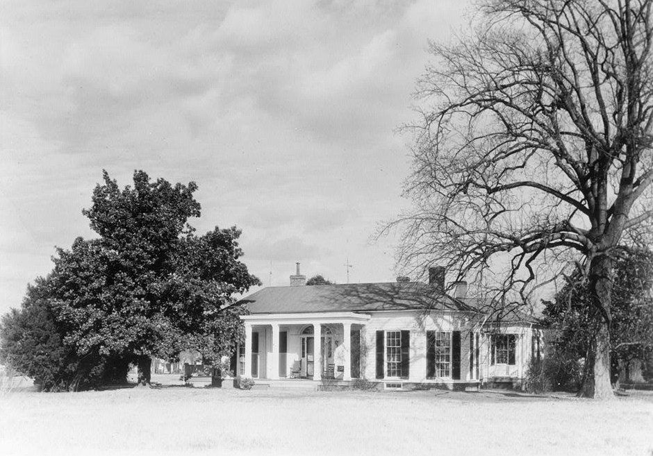 Oak Hill, 151 Carroll Avenue, (Colonial Heights, Virginia)
