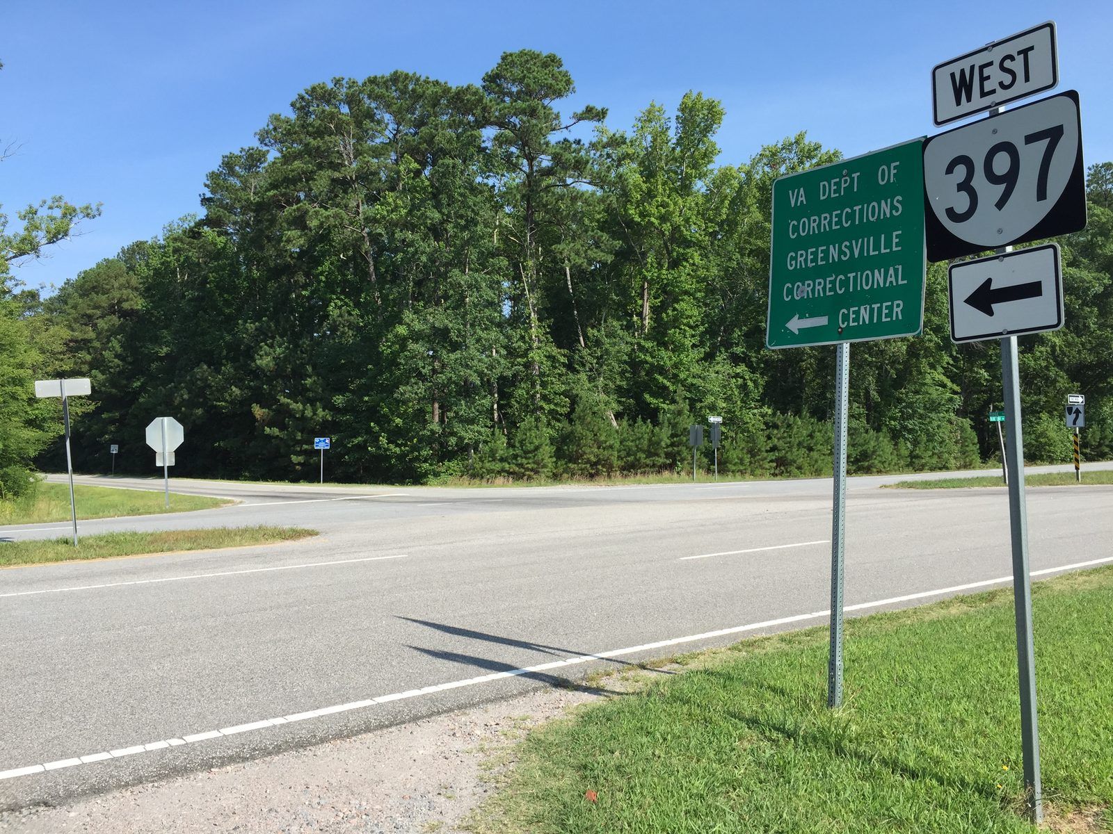 2017-07-13 09 27 45 View west along Virginia State Route 397 (Ridge Road) at U.S. Route 301 (Blue Star Highway) just south of Jarratt in Sussex County, Virginia